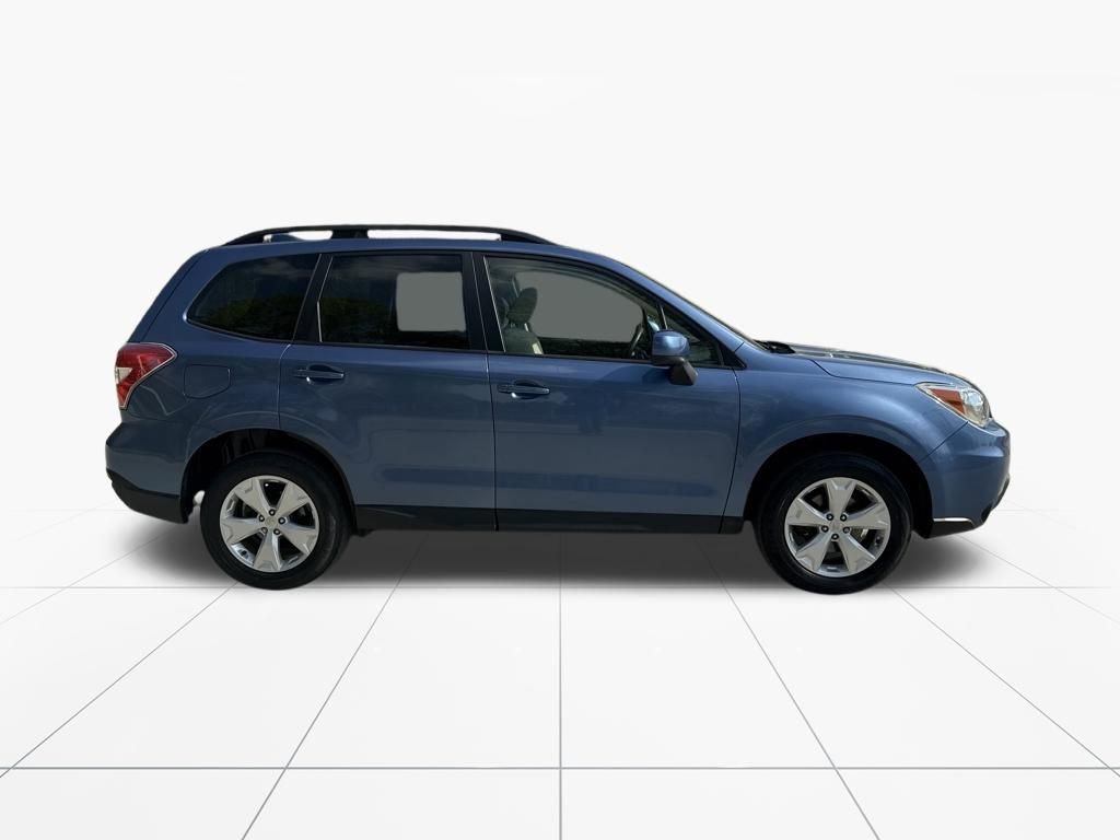 Used 2016 Subaru Forester 2.5i Premium image 10