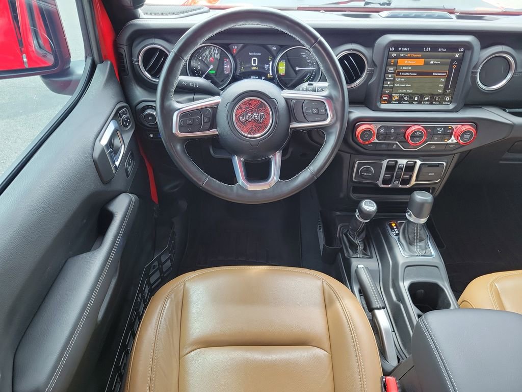 Used 2022 Jeep Wrangler Unlimited Sahara w/ Cold Weather Group image 19