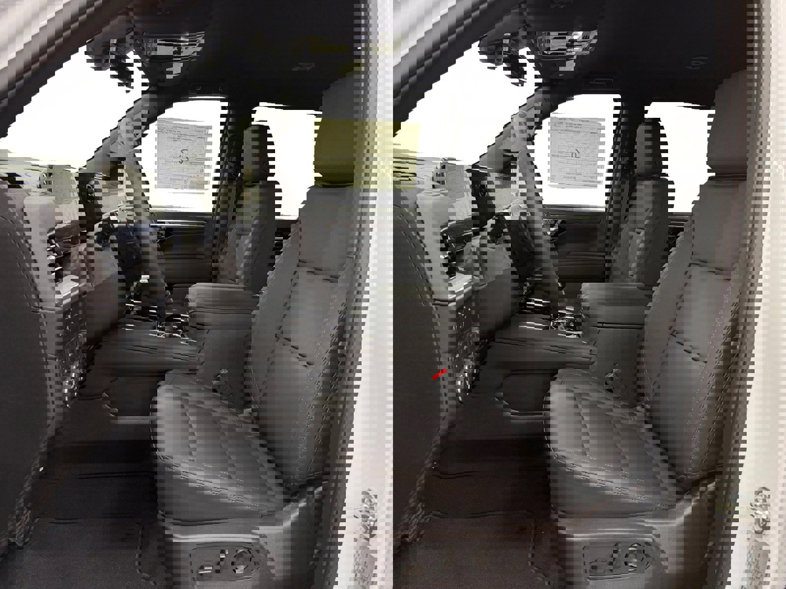 New 2026 Chevrolet Suburban LT w/ Comfort Package image 9