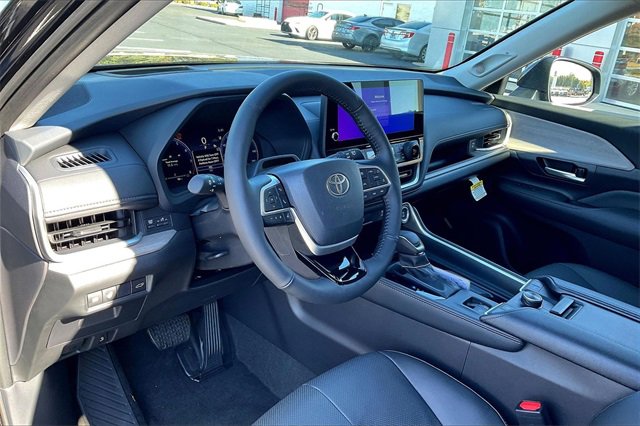 New 2026 Toyota Grand Highlander Platinum image 6