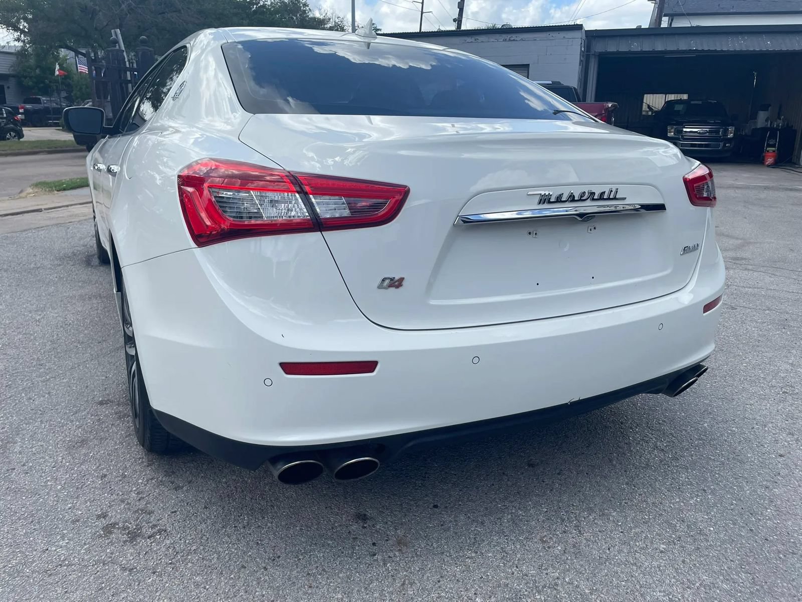 Used 2014 Maserati Ghibli S Q4 AWD/4WD image 32