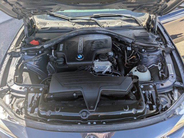 Used 2014 BMW 320i Sedan RWD image 26