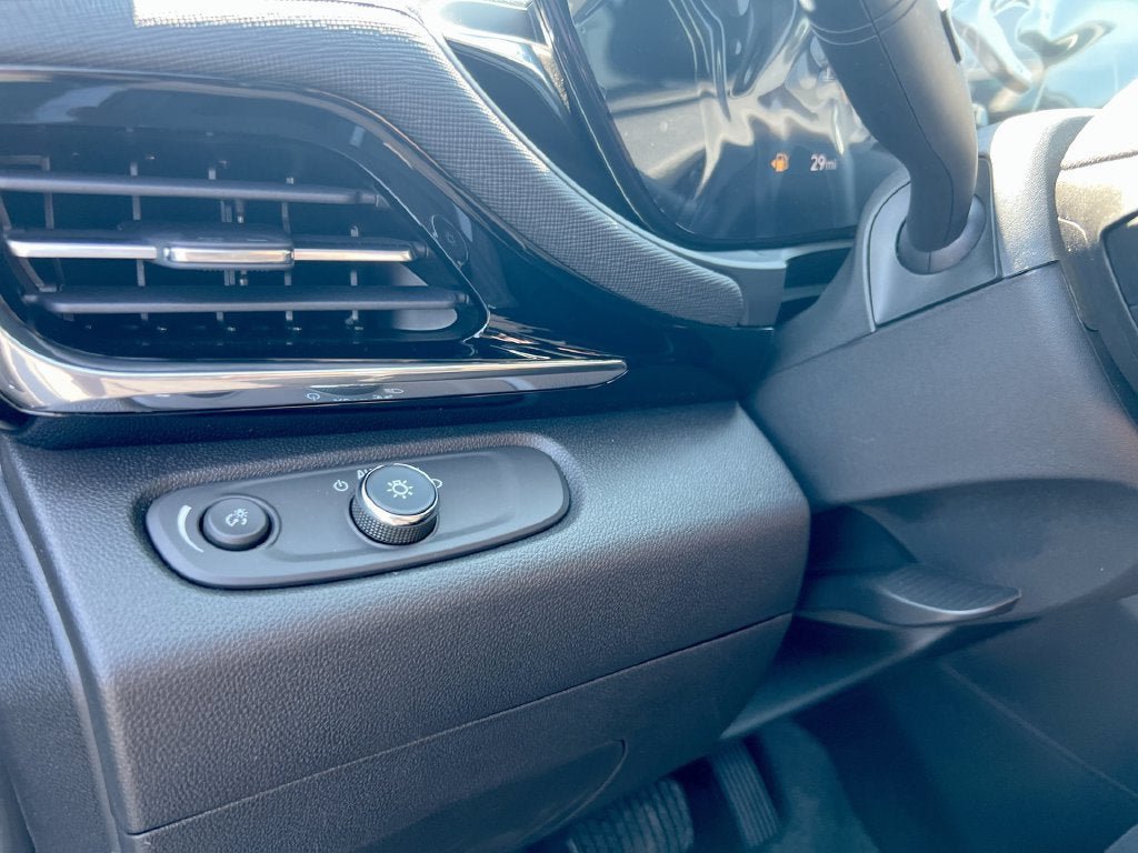 New 2026 Buick Envista Sport Touring w/ Convenience I Package FWD image 16
