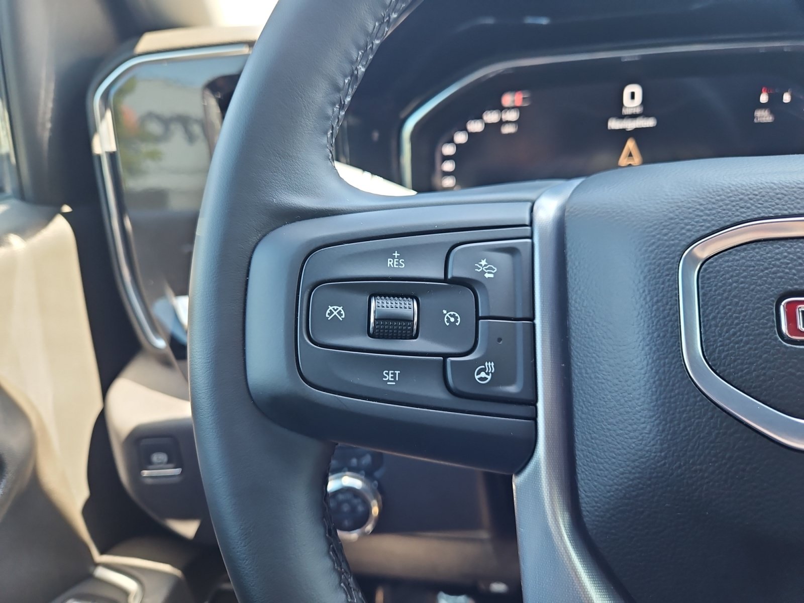 Used 2025 GMC Sierra 1500 Elevation AWD/4WD image 27