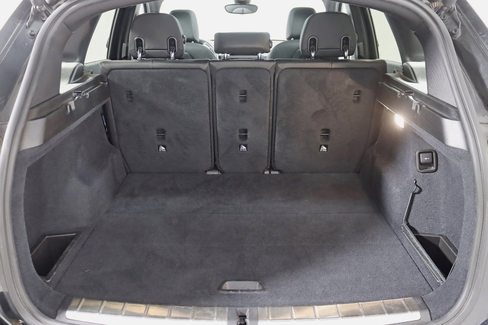 Used 2020 BMW X1 xDrive28i w/ Convenience Package image 36