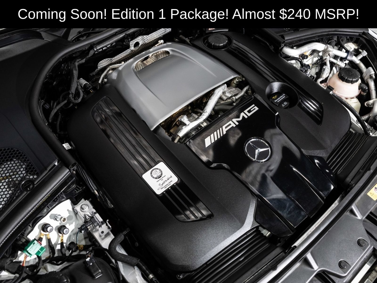 Used 2024 Mercedes-Benz S 63 AMG S w/ Carbon Fiber Exterior Package image 38