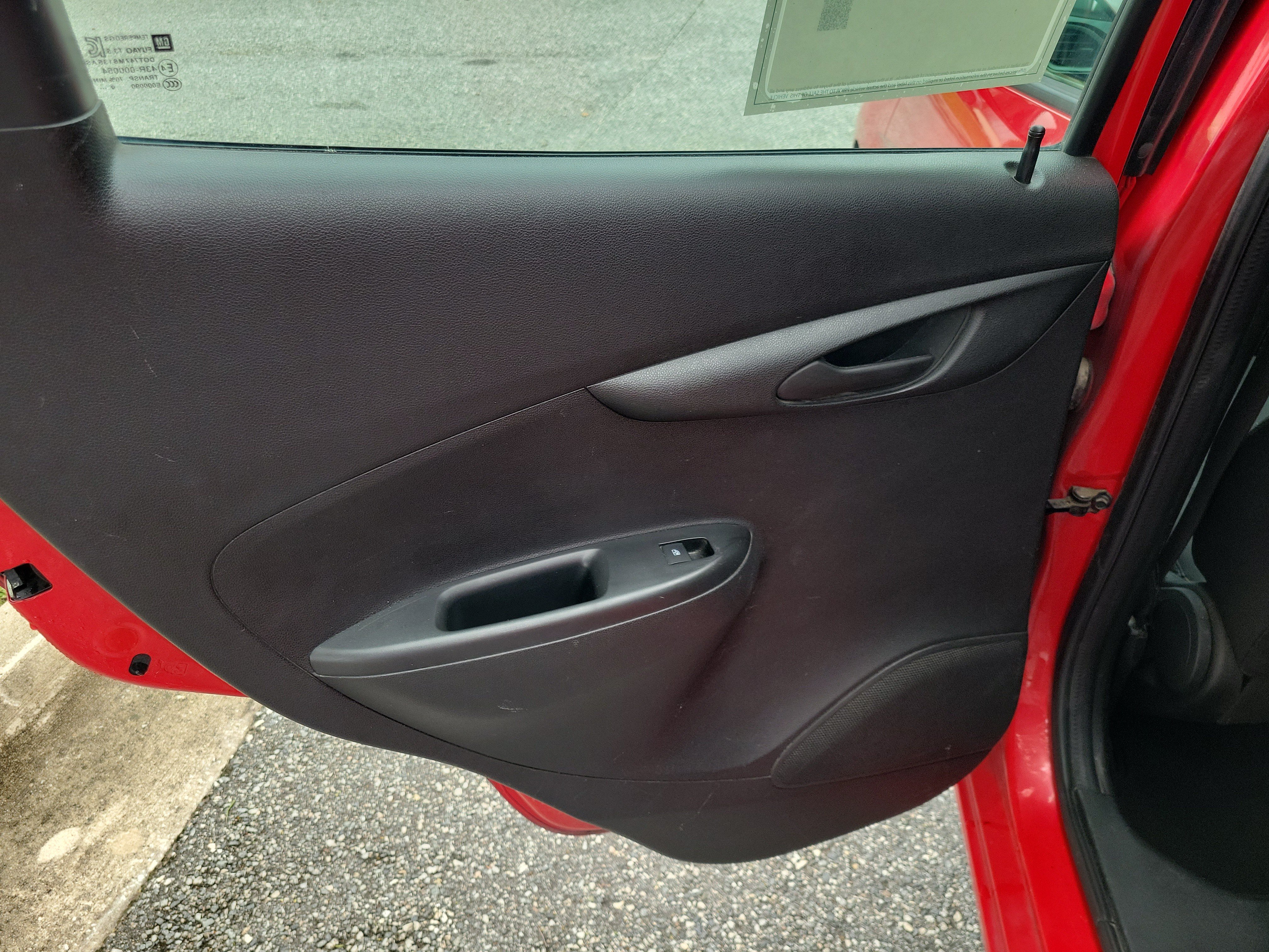 Used 2020 Chevrolet Spark LT FWD image 10