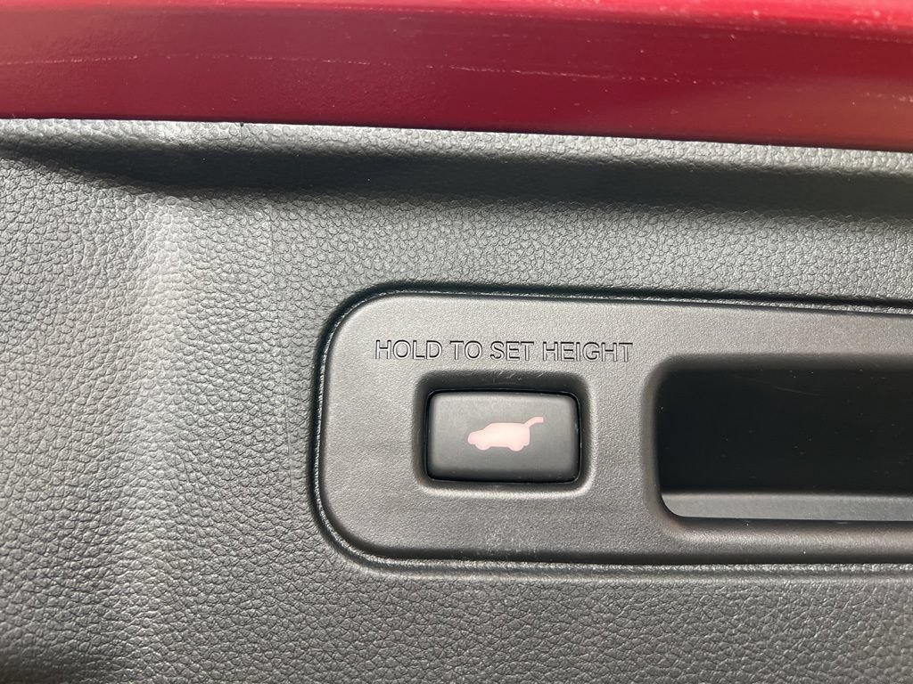 Used 2024 Honda Pilot EX-L image 10
