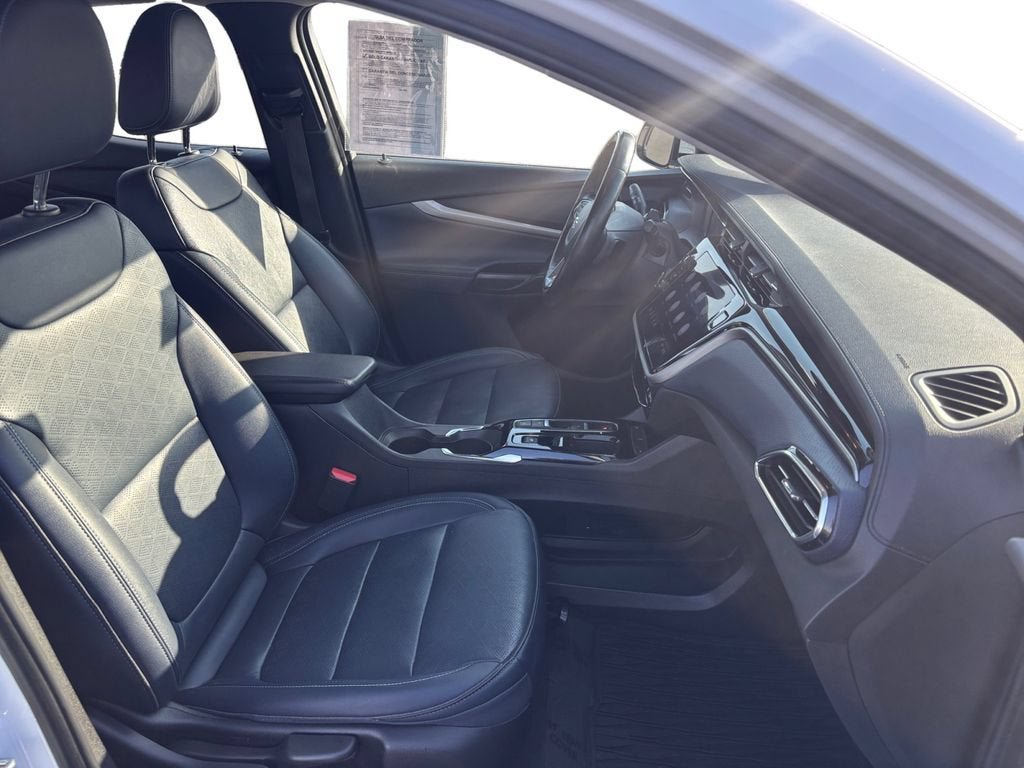 Certified 2022 Chevrolet Bolt EUV Premier w/ Launch Edition FWD image 17