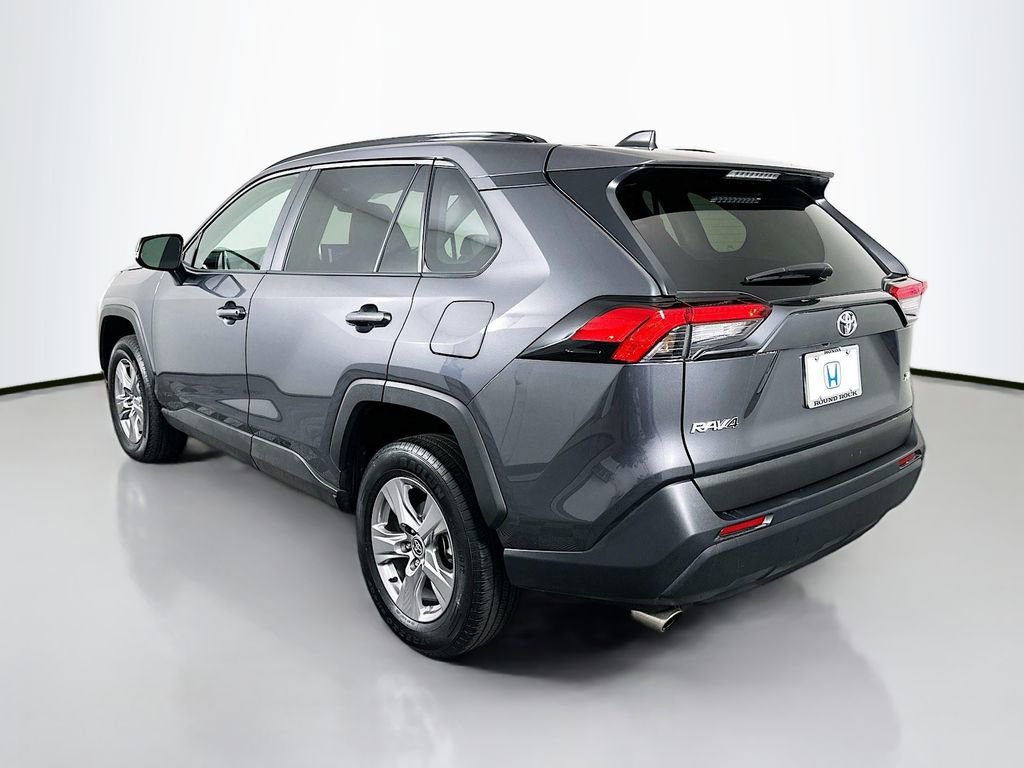 Used 2025 Toyota RAV4 XLE image 7