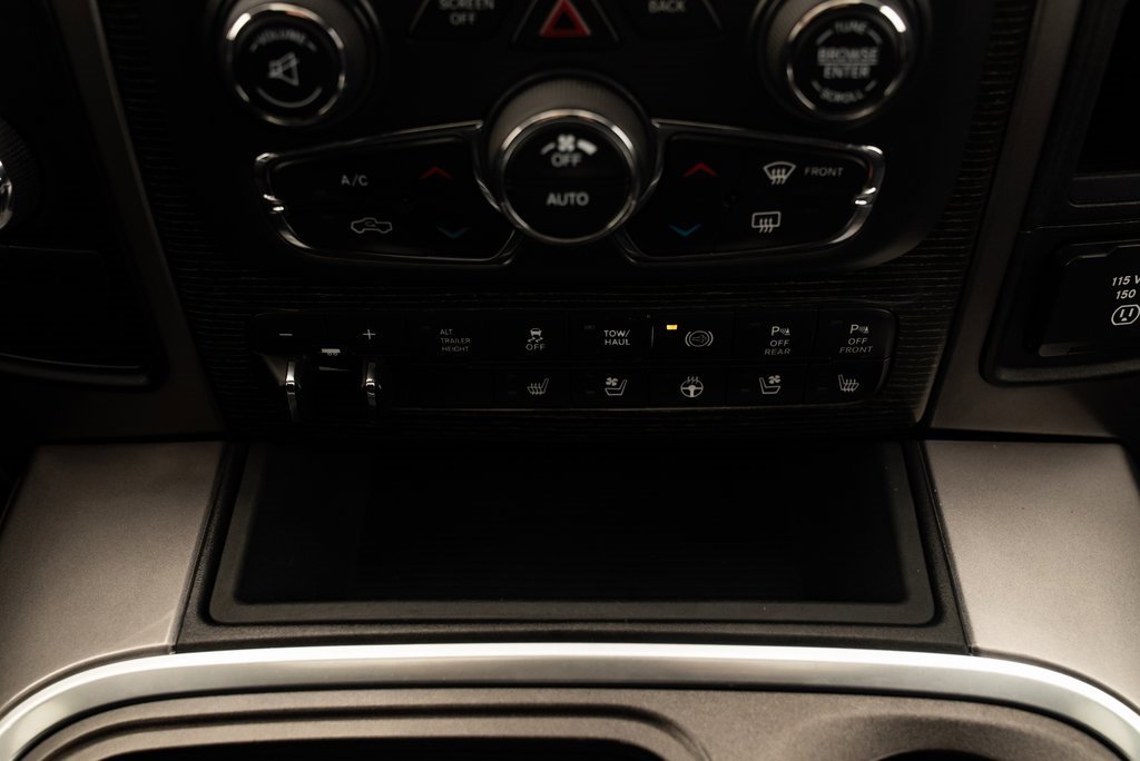 Used 2017 RAM 3500 Laramie Longhorn image 17