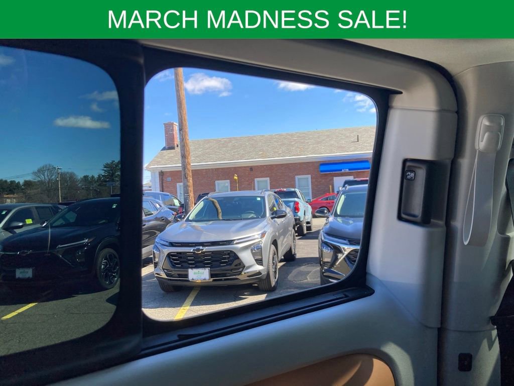 Used 2025 Volkswagen ID. Buzz 1st Edition image 29