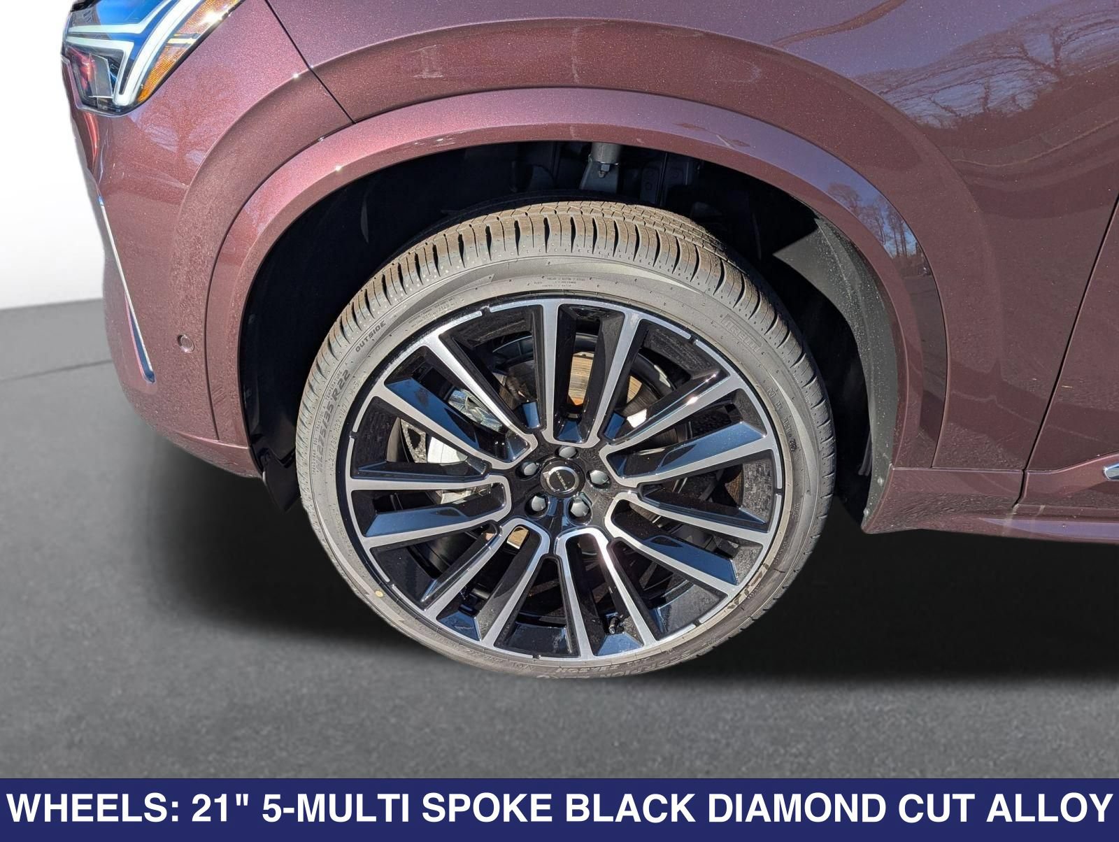 New 2026 Volvo XC90 B6 Plus w/ Protection Package Premier AWD/4WD image 26