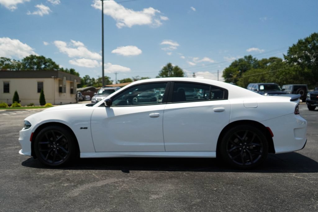 Used 2023 Dodge Charger R/T w/ Blacktop Package RWD image 23