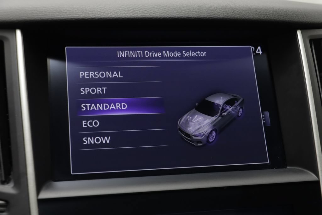 Used 2024 INFINITI Q50 Luxe AWD/4WD image 11