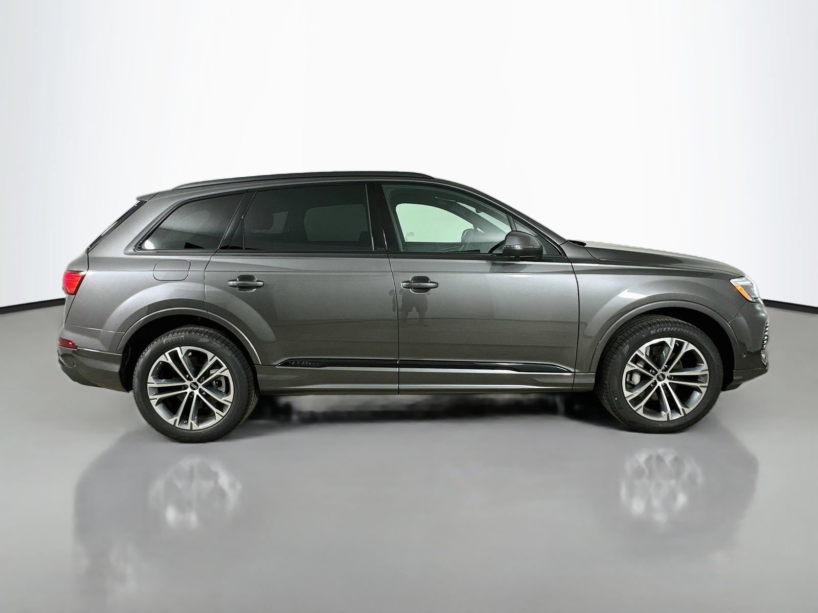 New 2026 Audi Q7 2.0T Premium Plus AWD/4WD image 4