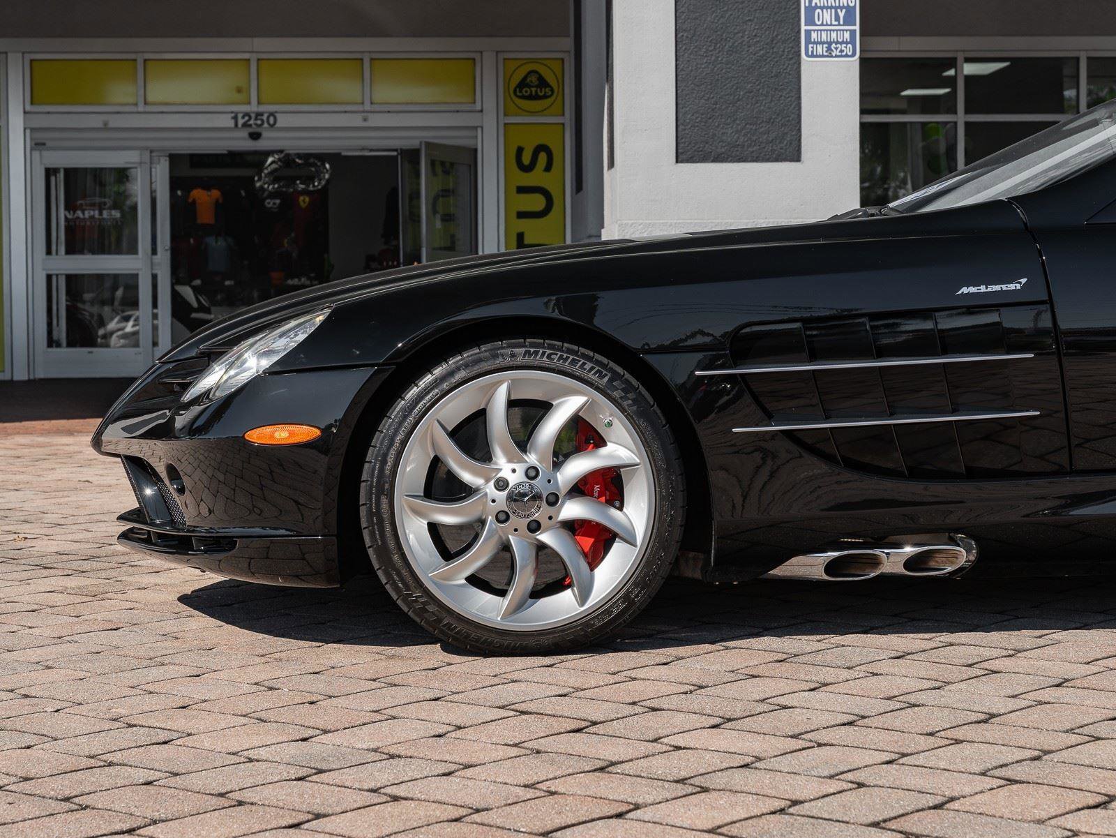 Used 2006 Mercedes-Benz SLR image 25