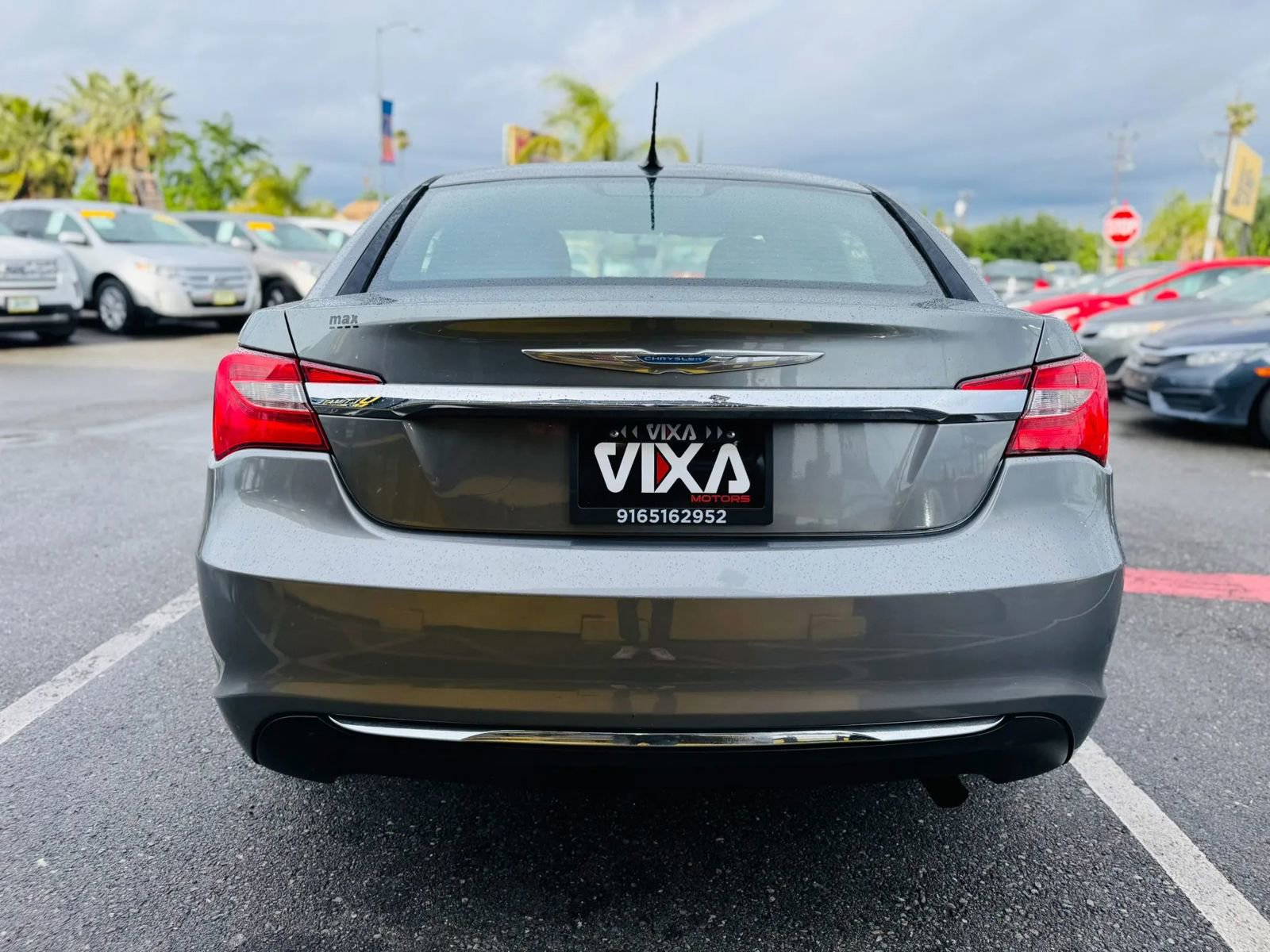 Used 2012 Chrysler 200 LX FWD image 6