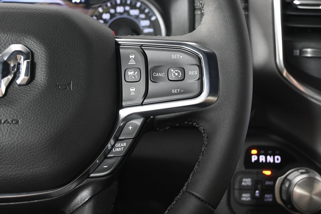Used 2026 RAM 1500 Laramie AWD/4WD image 37