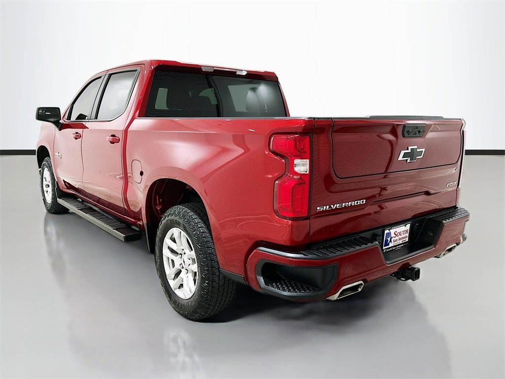 Used 2024 Chevrolet Silverado 1500 RST w/ Z71 Off-Road Package image 5