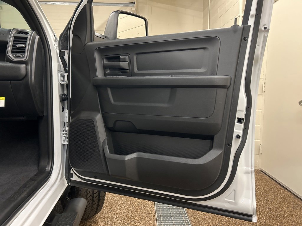 New 2026 RAM 2500 Tradesman image 16