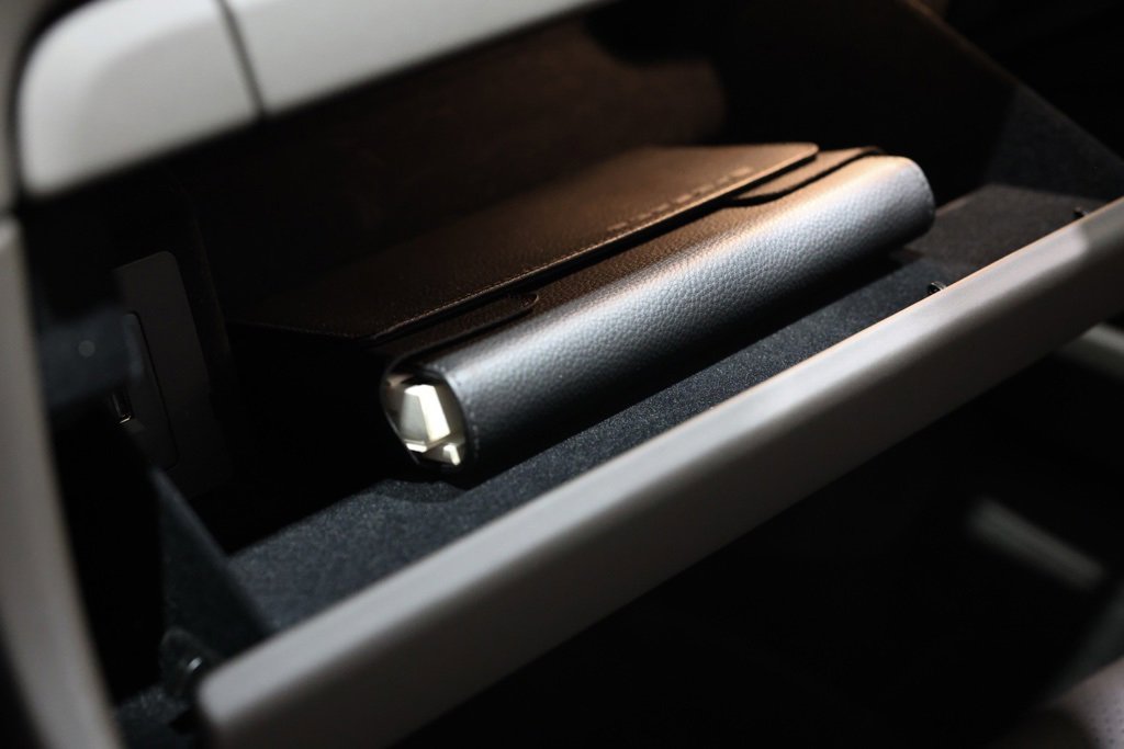 Used 2019 Porsche 911 Turbo image 46