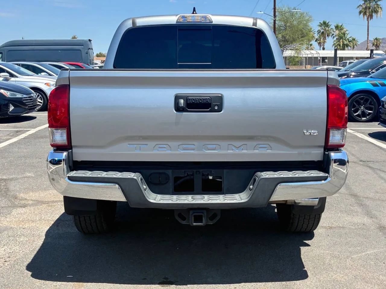 Used 2017 Toyota Tacoma TRD Off-Road w/ Tow Package RWD image 7