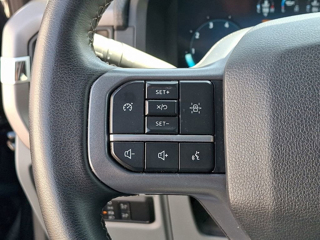 Used 2025 Ford F150 XLT w/ Equipment Group 301A Standard image 21