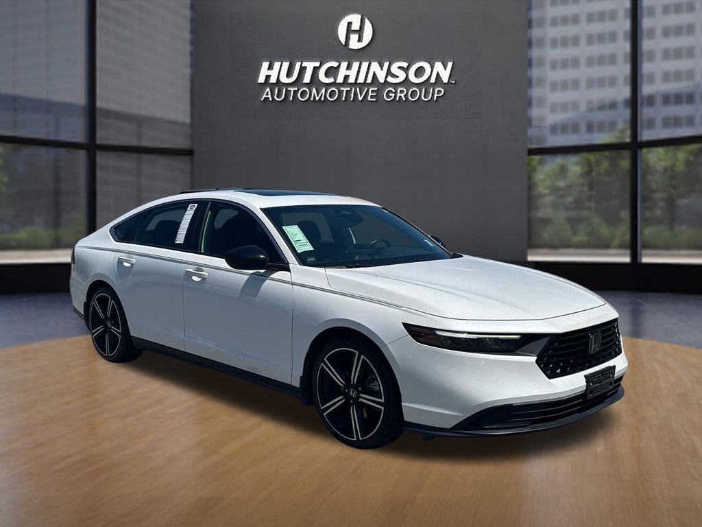 Used 2024 Honda Accord Sport image 1