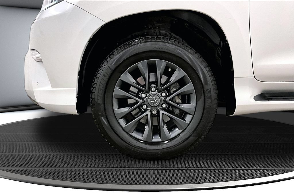 Used 2023 Lexus GX 460 Premium w/ Premium Plus Package AWD/4WD image 33