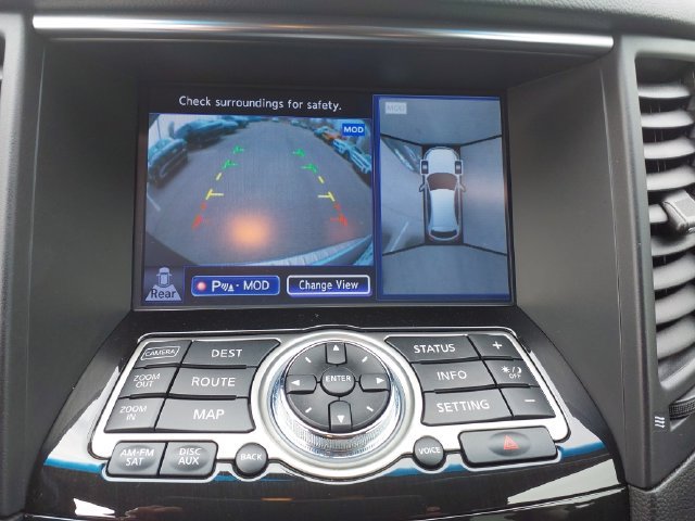 Used 2015 INFINITI QX70 AWD w/ Premium Package image 13