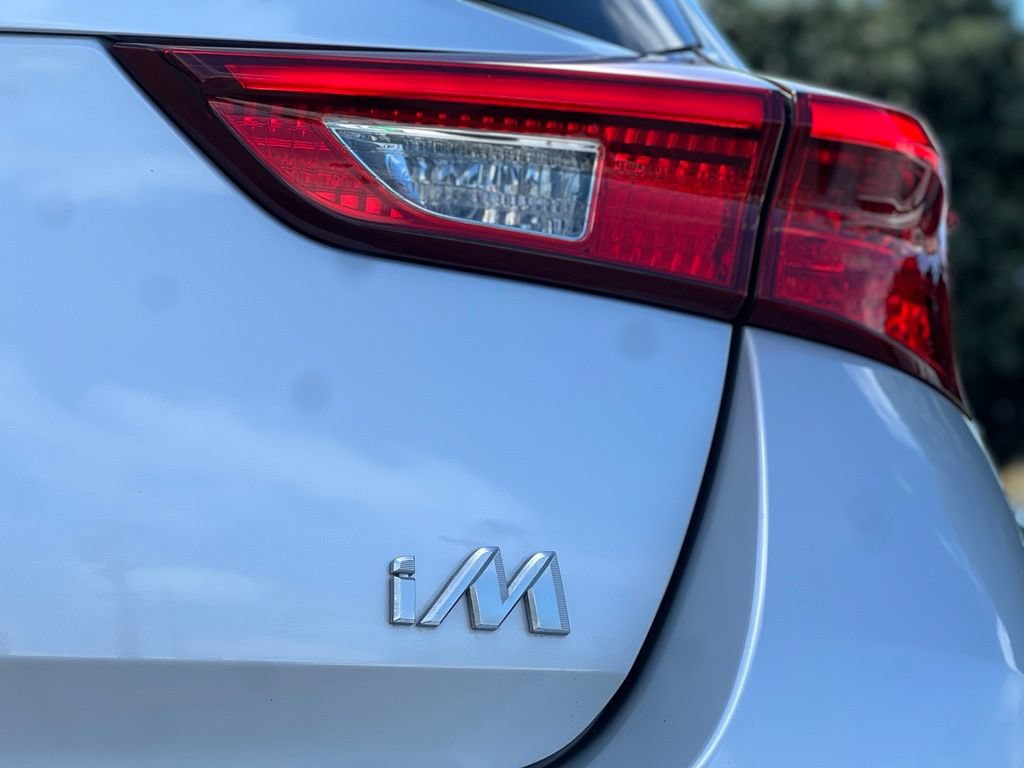 Certified 2018 Toyota Corolla iM w/ Carpet Mat Package (TMS) FWD image 10