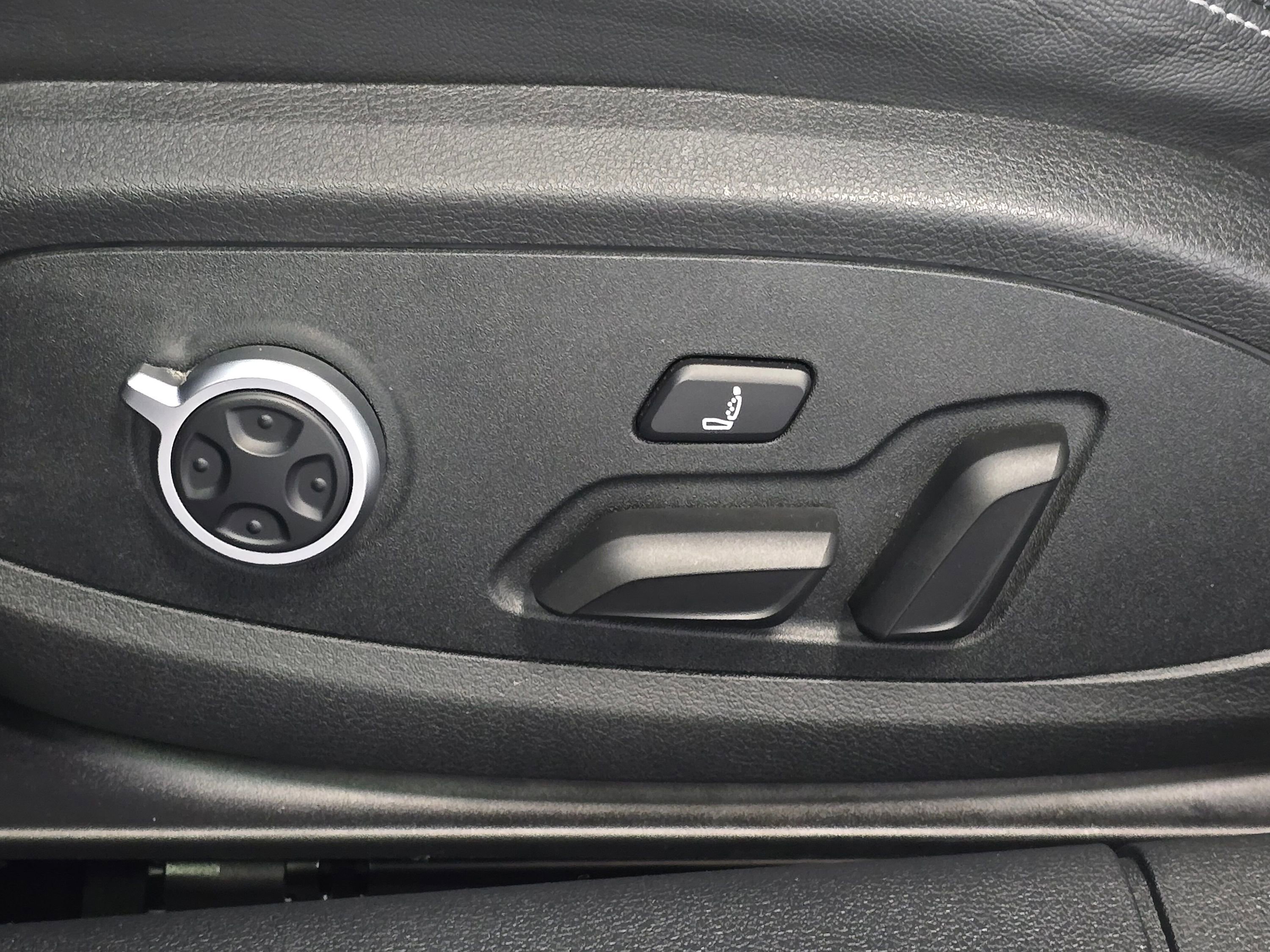 Used 2024 Audi S5 Premium image 38