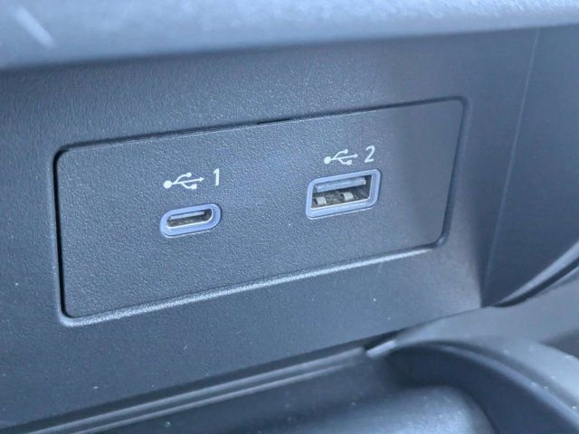 Used 2021 Nissan Titan Platinum Reserve RWD image 20