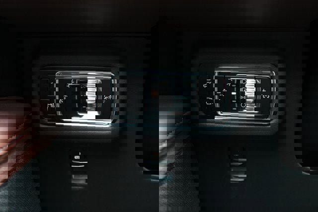 New 2026 Lincoln Nautilus Reserve AWD/4WD image 40