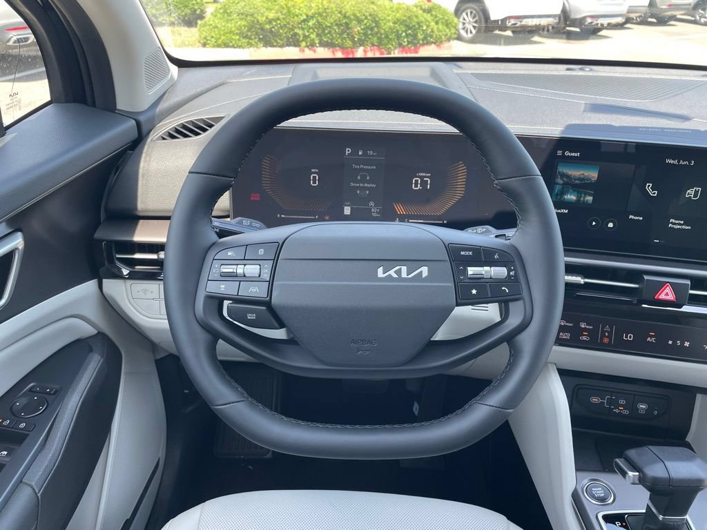 New 2026 Kia Sportage EX w/ EX Panorama Roof Package FWD image 14