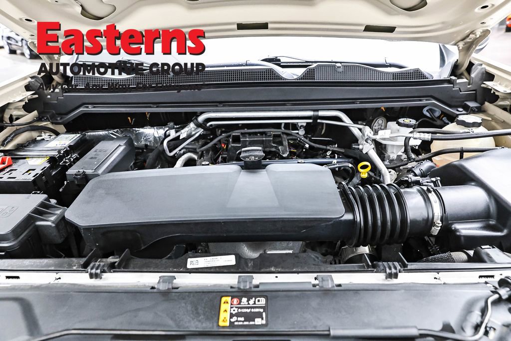 Used 2023 Chevrolet Colorado W/T image 7