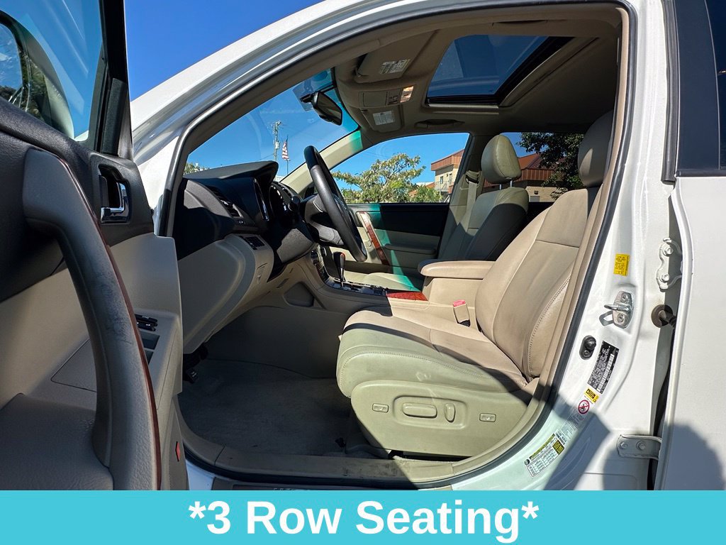 Used 2010 Toyota Highlander Limited w/ Extra Value Pkg 8 AWD/4WD image 12