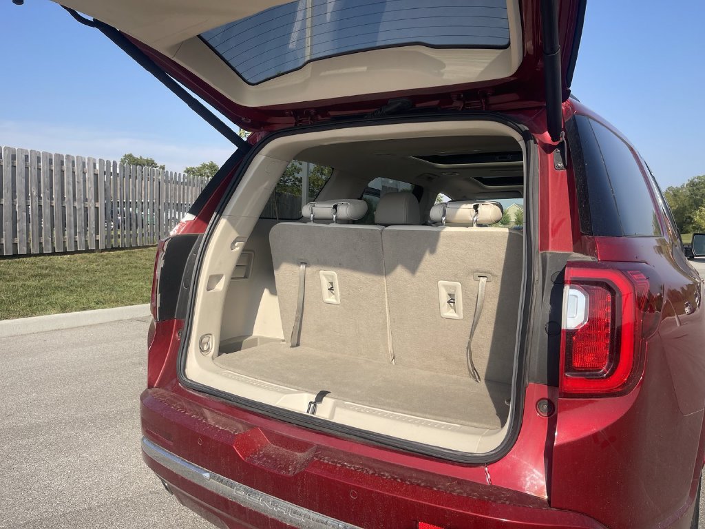 Used 2021 GMC Acadia Denali FWD image 4