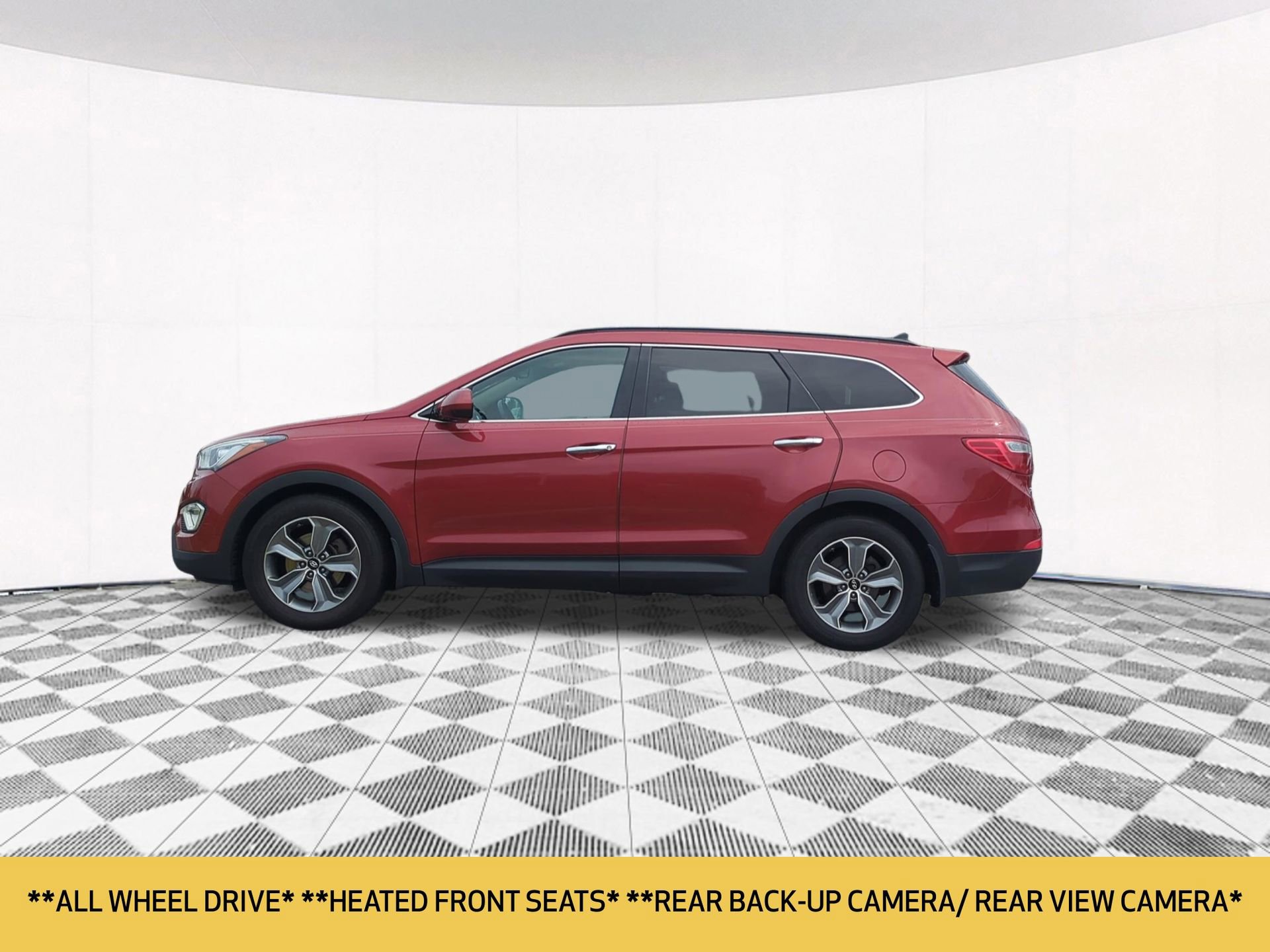 Used 2015 Hyundai Santa Fe GLS AWD/4WD image 2