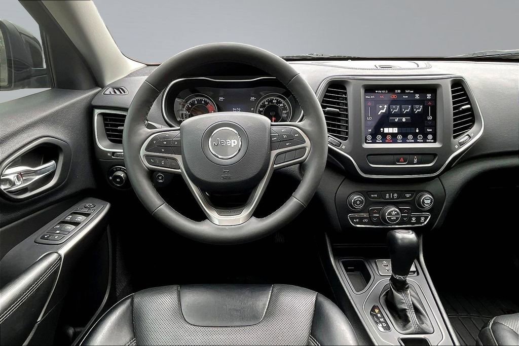 Used 2022 Jeep Cherokee Latitude Lux w/ Sun & Sound Group FWD image 9
