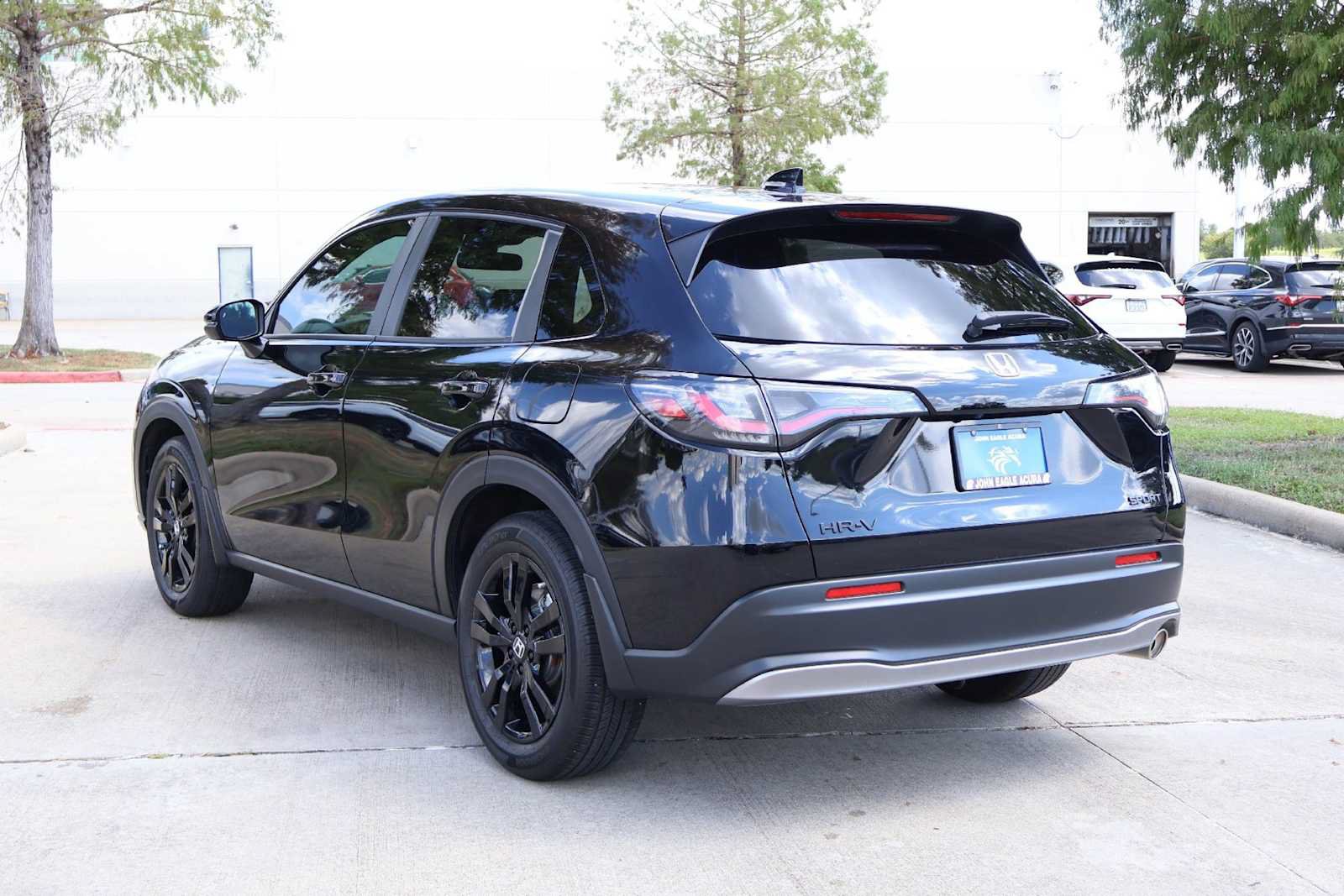 Used 2026 Honda HR-V Sport image 4