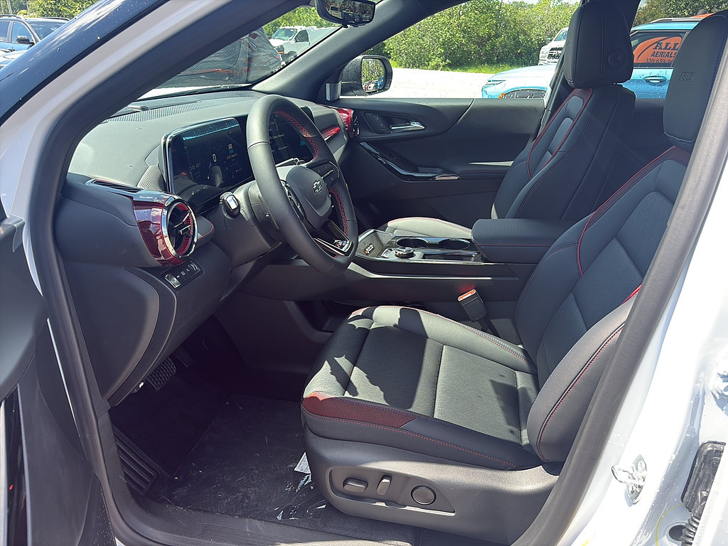 New 2026 Chevrolet Equinox RS w/ Convenience Package III AWD/4WD image 9