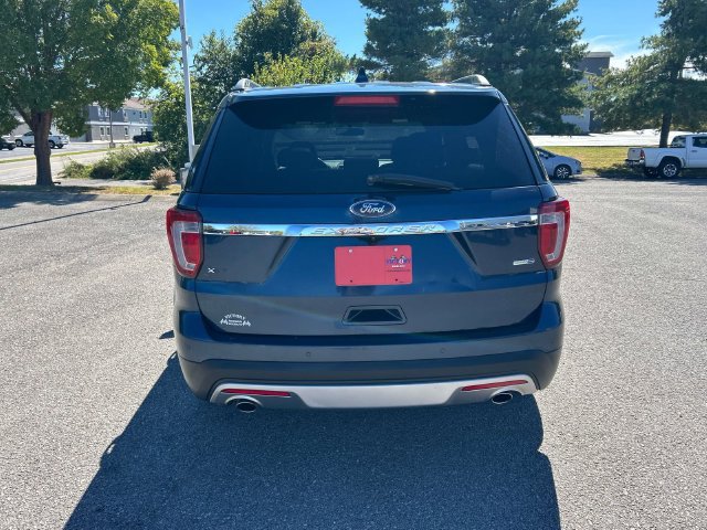 Used 2016 Ford Explorer XLT w/ Equipment Group 201A AWD/4WD image 4