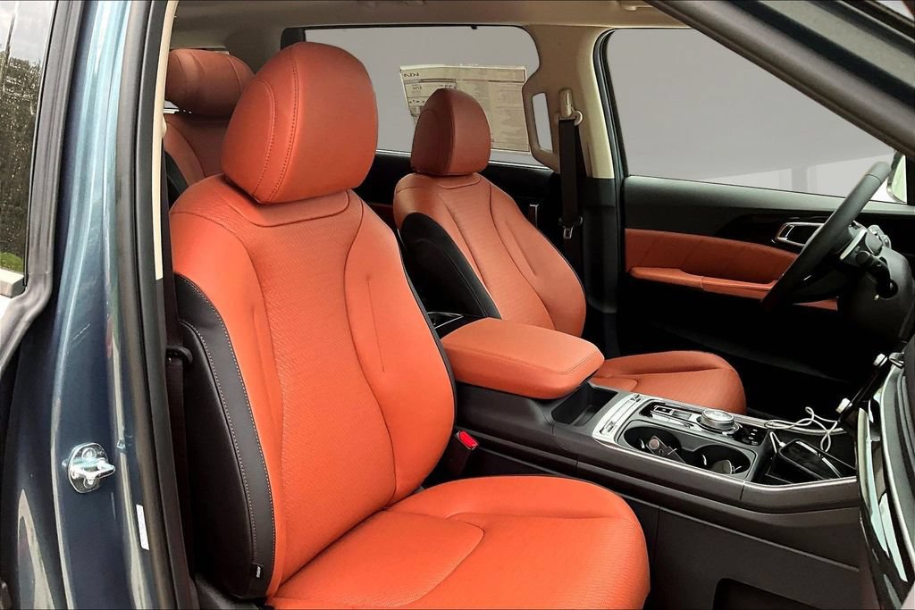 New 2026 Kia Carnival SX Prestige FWD image 11