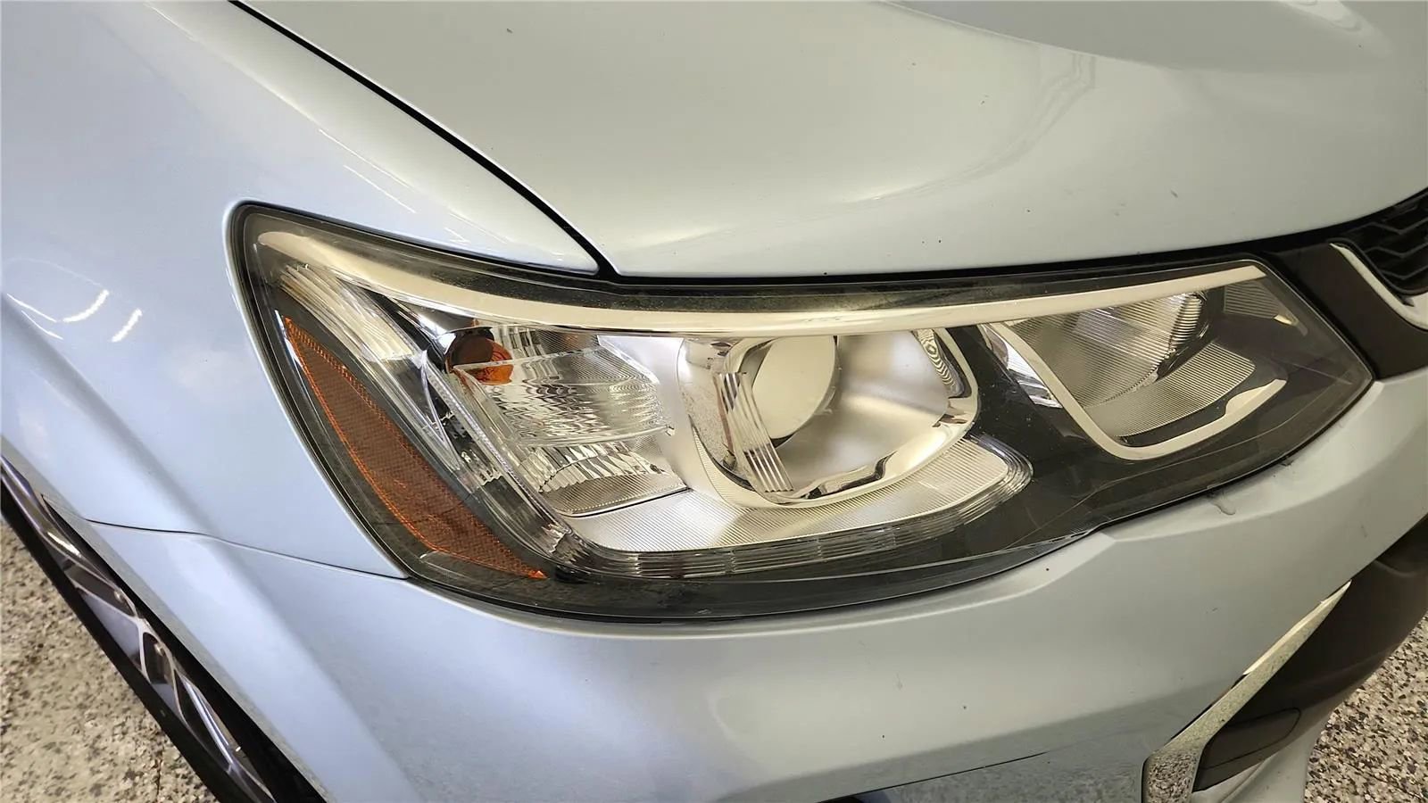 Used 2017 Chevrolet Sonic LT w/ Convenience Package FWD image 14