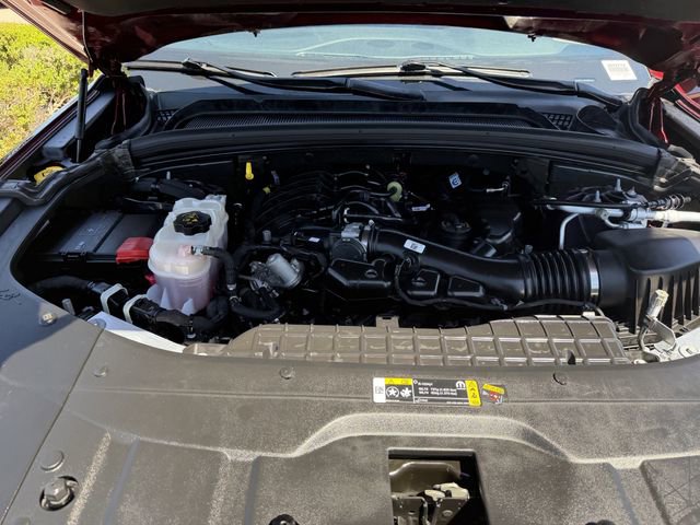 Used 2024 Jeep Grand Cherokee L Altitude RWD image 27