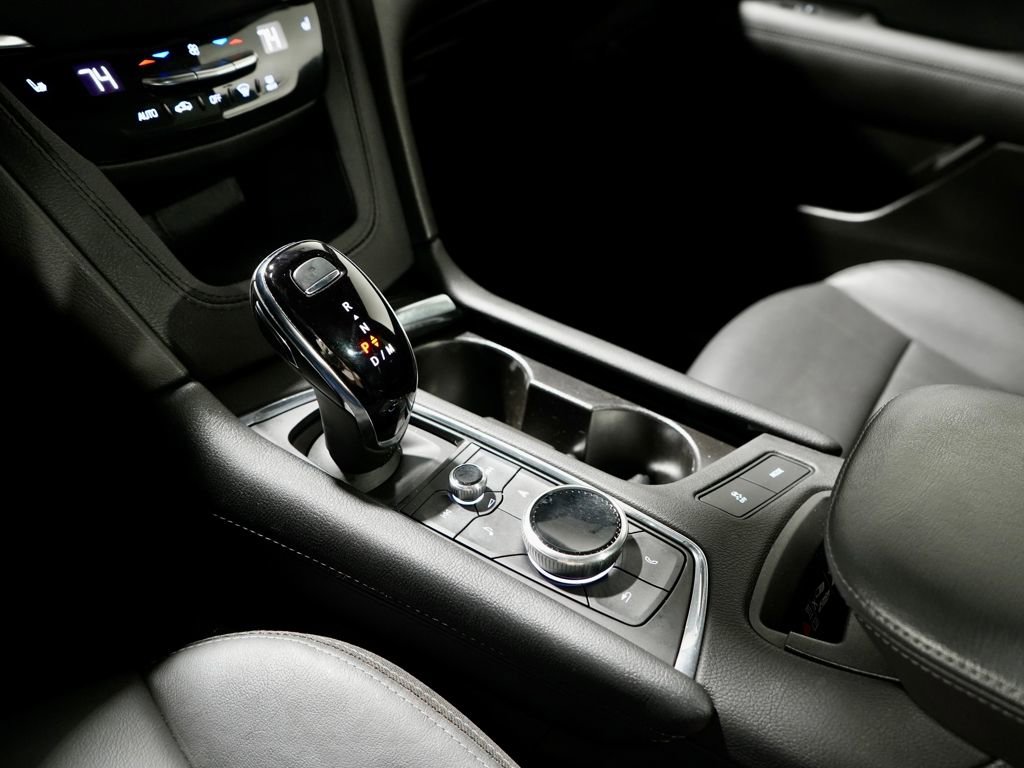 Used 2024 Cadillac XT5 Premium Luxury image 22