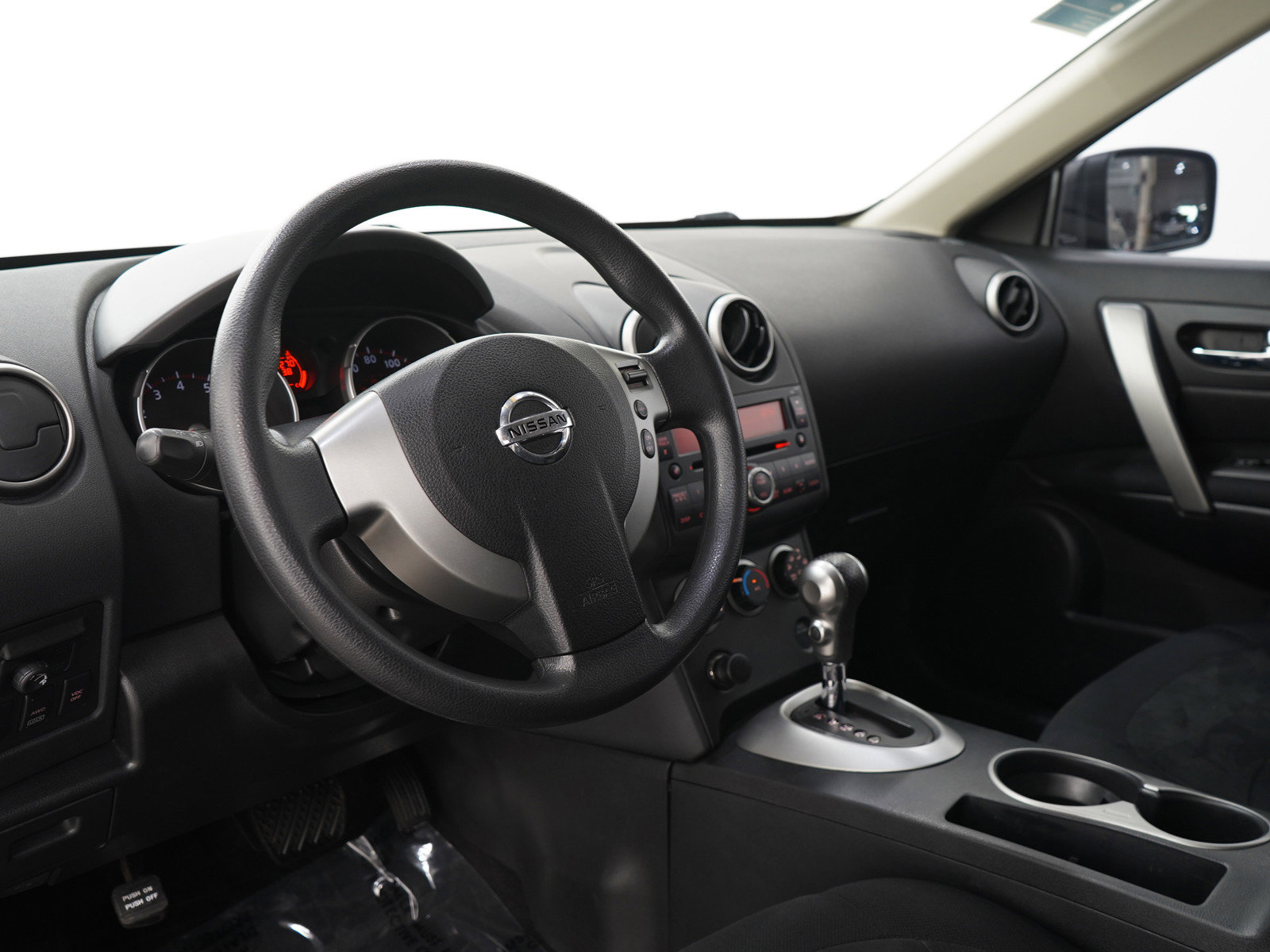 Used 2010 Nissan Rogue S AWD/4WD image 23