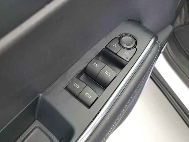 Used 2025 GMC Acadia Elevation FWD image 23